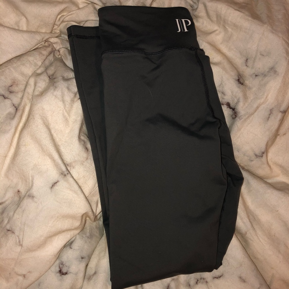 Grey just peachy leggings